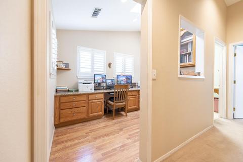 2040 E Feemster Ct, Visalia, CA 93292 photo 31