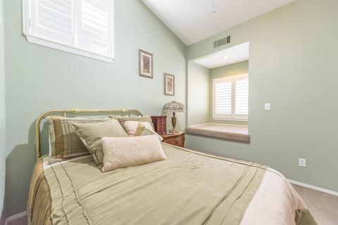 2040 E Feemster Ct, Visalia, CA 93292 photo 35