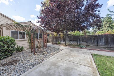 2040 E Feemster Ct, Visalia, CA 93292 photo 46
