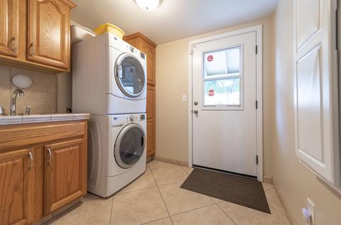 2040 E Feemster Ct, Visalia, CA 93292 photo 40