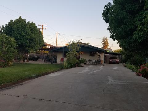 462 3rd St, Lindsay, CA 93247 photo 3
