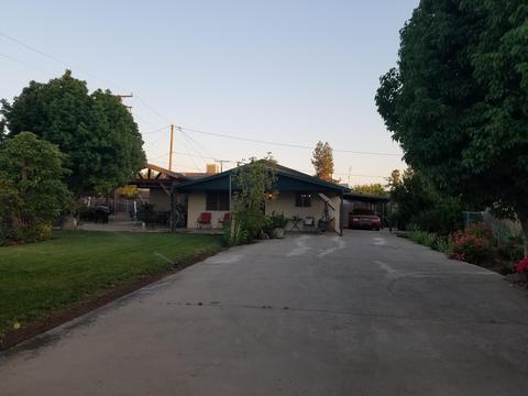 462 3rd St, Lindsay, CA 93247 photo 2