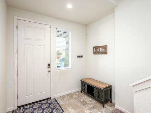 477 Granite St, Lemoore, CA 93245 photo 4