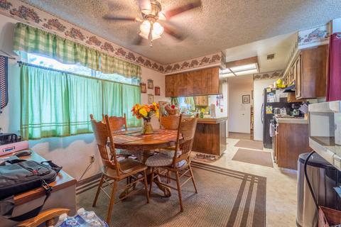 240 E Berkeley Ave, Tulare, CA 93274 photo 17