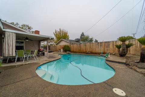240 E Berkeley Ave, Tulare, CA 93274 photo 33