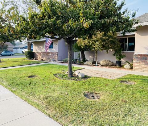 240 E Berkeley Ave, Tulare, CA 93274 photo 3