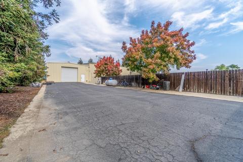 10882 E Kamm Ave, Selma, CA 93662 photo 48