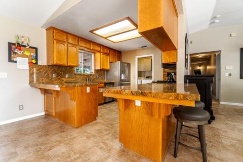 10882 E Kamm Ave, Selma, CA 93662 photo 13
