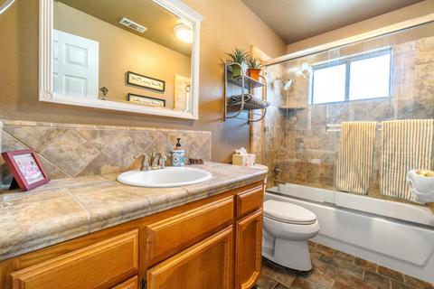 10882 E Kamm Ave, Selma, CA 93662 photo 23