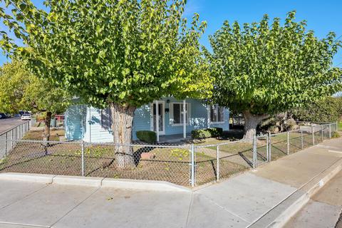 232 E Vine Ave, Visalia, CA 93291 photo 1