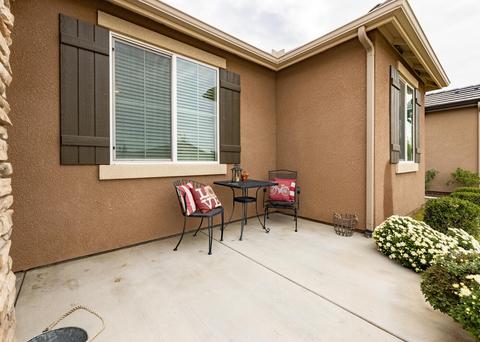 625 E Monte Verde Ave, Visalia, CA 93292 photo 5
