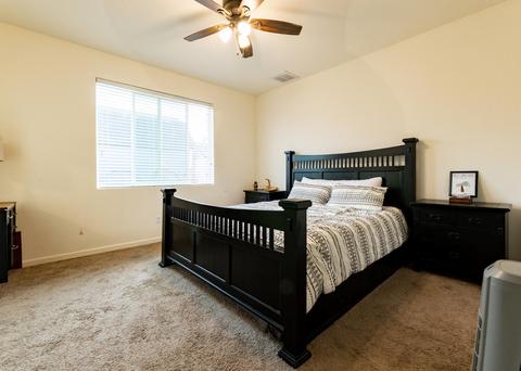625 E Monte Verde Ave, Visalia, CA 93292 photo 22