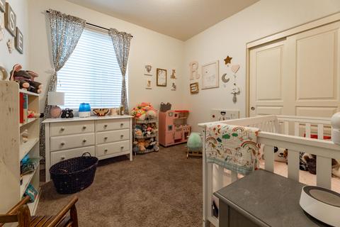 625 E Monte Verde Ave, Visalia, CA 93292 photo 21