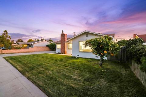 1817 W Cherry Ave, Visalia, CA 93277 photo 2