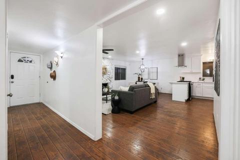 1817 W Cherry Ave, Visalia, CA 93277 photo 10