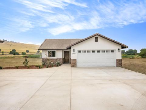 2078 Lobo Ave, Merced, CA 95348 photo 1