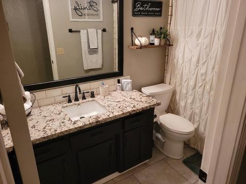 232 E Monte Vista Ave, Visalia, CA 93277 photo 23