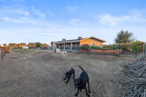 22702 Fairfax Ave, Lemoore, CA 93245 photo 73