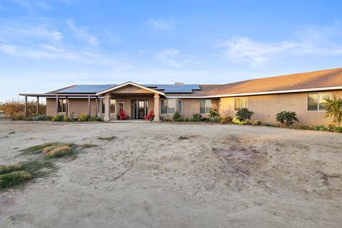 22702 Fairfax Ave, Lemoore, CA 93245 photo 3