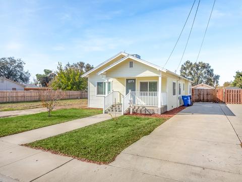289 Champion St, Lemoore, CA 93245 photo 1