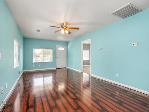 289 Champion St, Lemoore, CA 93245 photo 7