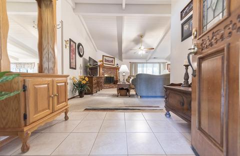 328 E Wilson Ave, Tulare, CA 93274 photo 7