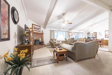 328 E Wilson Ave, Tulare, CA 93274 photo 8