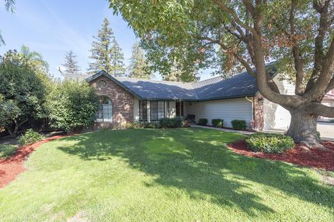 328 E Wilson Ave, Tulare, CA 93274 photo 2