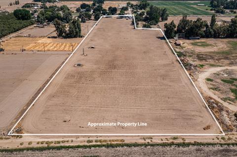 11748 17th Ave, Lemoore, CA 93245 photo 6