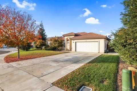 537 Self Ct, Exeter, CA 93221 photo 2