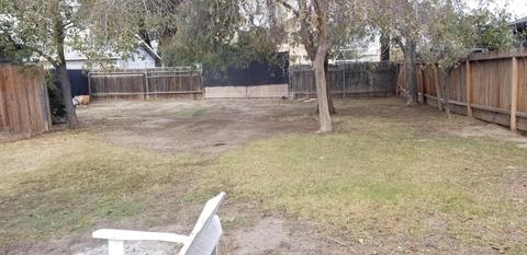 224 E 10th St, Hanford, CA 93230 photo 12