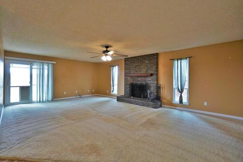 907 Tammy Ln, Lemoore, CA 93245 photo 11