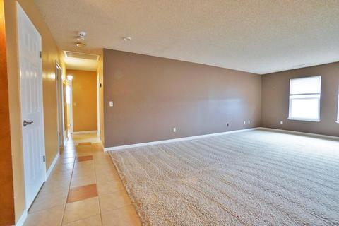 907 Tammy Ln, Lemoore, CA 93245 photo 5