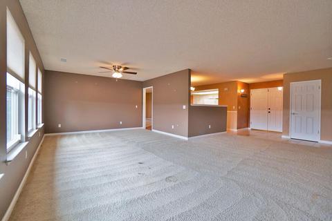 907 Tammy Ln, Lemoore, CA 93245 photo 8