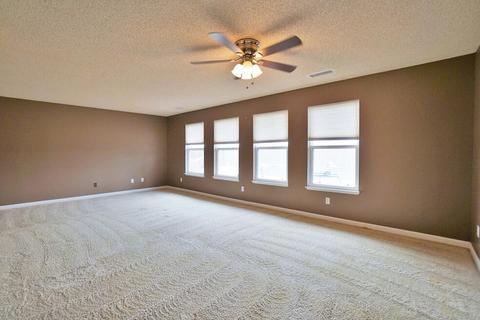 907 Tammy Ln, Lemoore, CA 93245 photo 10
