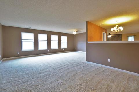 907 Tammy Ln, Lemoore, CA 93245 photo 7