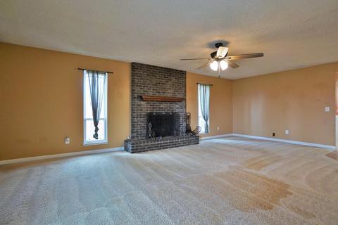 907 Tammy Ln, Lemoore, CA 93245 photo 13