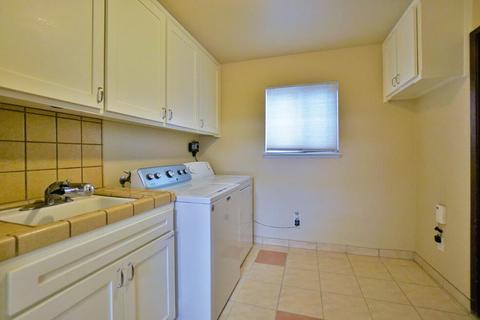 907 Tammy Ln, Lemoore, CA 93245 photo 22