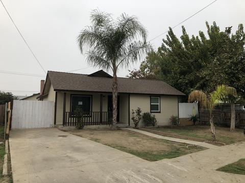 335 S E St, Tulare, CA 93274 photo 3