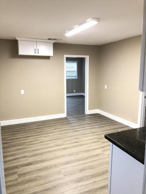 335 S E St, Tulare, CA 93274 photo 7