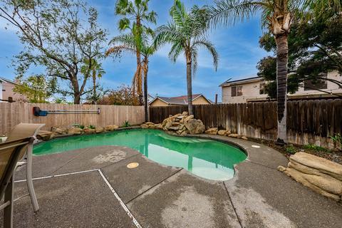 641 Vista Ct, Lemoore, CA 93245 photo 38