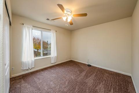 641 Vista Ct, Lemoore, CA 93245 photo 33