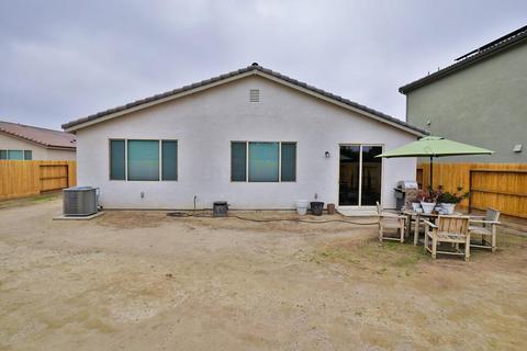 652 Daphne Ln, Lemoore, CA 93245 photo 56