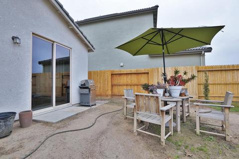 652 Daphne Ln, Lemoore, CA 93245 photo 46