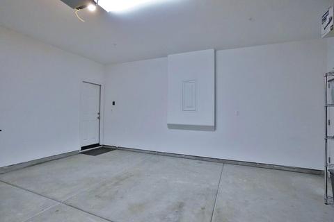 652 Daphne Ln, Lemoore, CA 93245 photo 45