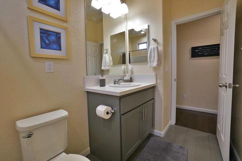 652 Daphne Ln, Lemoore, CA 93245 photo 27