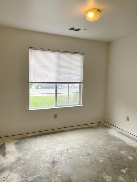 1911 E Pershing Ave, Visalia, CA 93292 photo 8