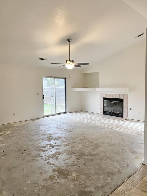 1911 E Pershing Ave, Visalia, CA 93292 photo 4