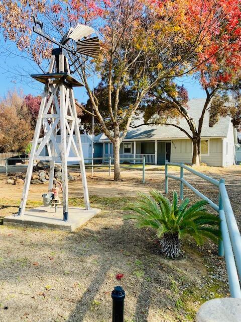 40738 Crystal Dr, Three Rivers, CA 93271 photo 2