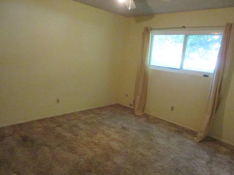 2042 E Ash Ave, Tulare, CA 93274 photo 15